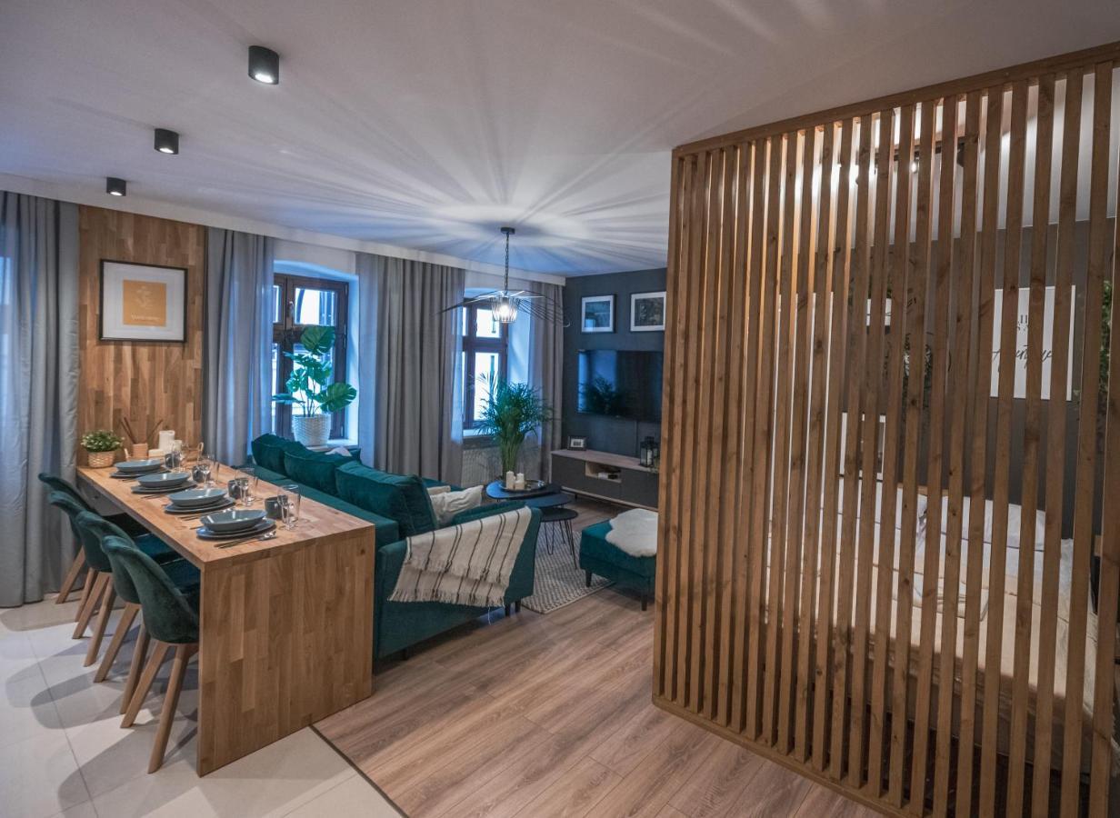 Spacious Apart ~ 150M Main Square ~ Self Check-In 24H - Wroclaw — Photos 3